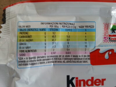 Kinder Bueno - Tableau nutritionnel - fr